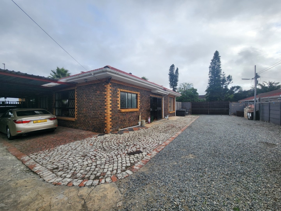 3 Bedroom Property for Sale in Levallia Western Cape